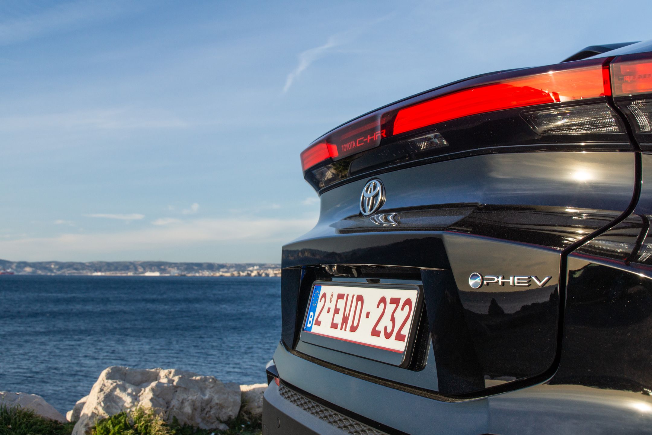 Toyota C-HR PHEV 2024
