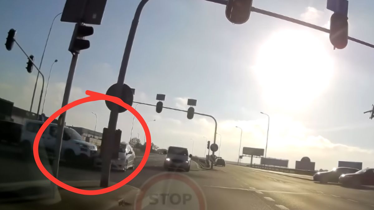 Do wypadku doszło w Rzgowie na skrzyżowaniu DK91/71