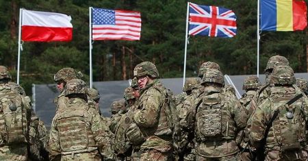 Instruktorzy NATO w Ukrainie? "W miarę postępu Rosji"