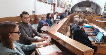 Awantura o staniki. Zawrzało po wycieczce, rodzice nie wytrzymali