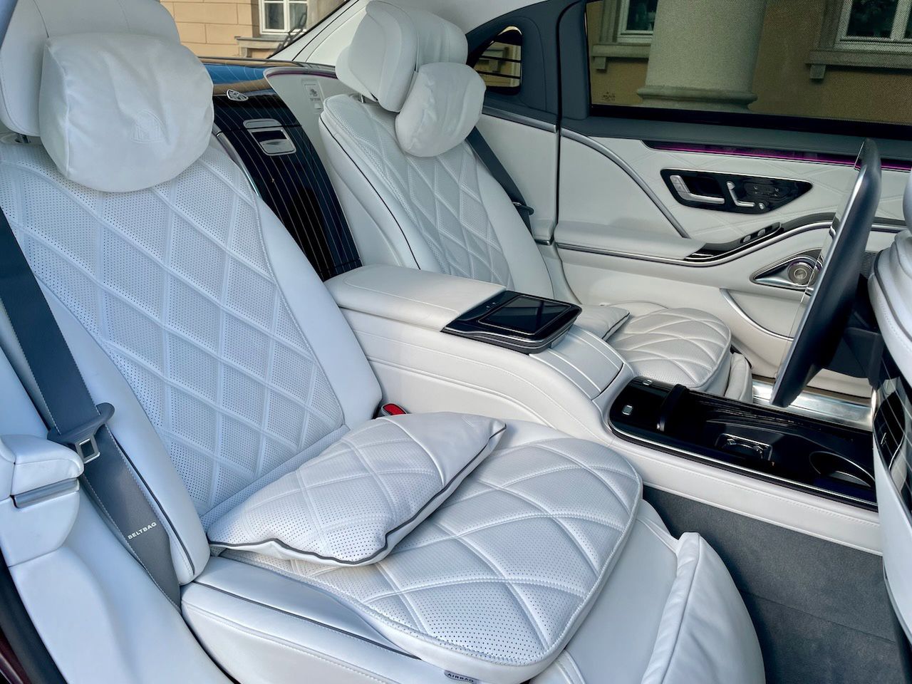 Mercedes-Maybach S680