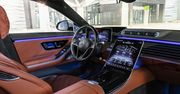Mercedes-Benz Klasy S 2021: wielki ekran OLED, rozpoznawanie twarzy i AR z nawigacji na szybie