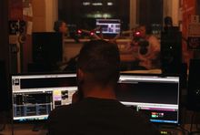 Reżyserka i studio Akademickiego Radia Luz