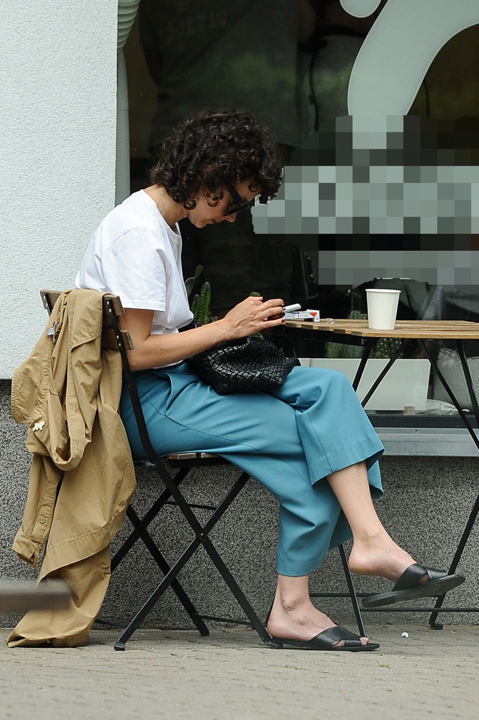 Monika Brodka ucieka przed paparazzi