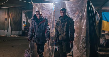 Dramatyczne zdjęcia Pułku Azow. Generał: Rosjanie nie chcą słyszeć o humanitarnych gestach