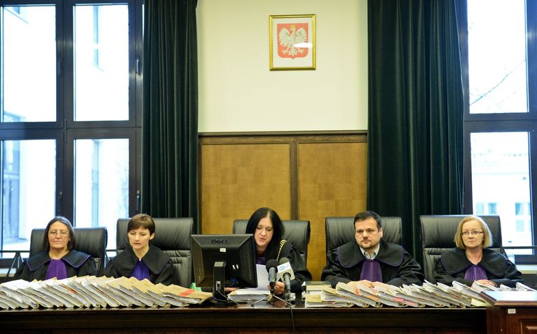 Ławnicy w sądach powszechnych mogą tylko pomarzyć o pensji, jak ta oferowana w Sądzie Najwyższym