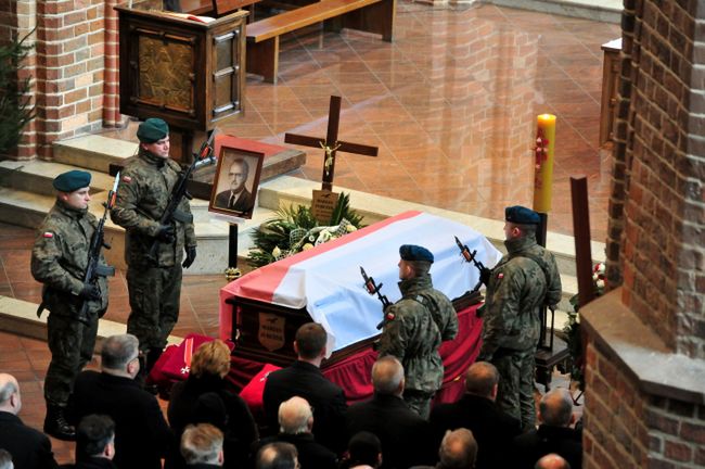 Szczecin: Pogrzeb Mariana Jurczyka