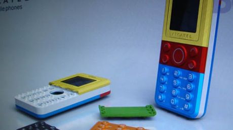 Alcatel Lego Phone –złóż sobie telefon 1