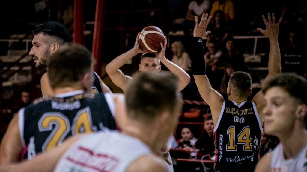 Materiały prasowe / Karolina Bąkowicz, slaskpolskikosz.pl / Na zdjęciu: Suzuki I liga, mecz TBS Śląsk II Wrocław i KS Księżak Łowicz