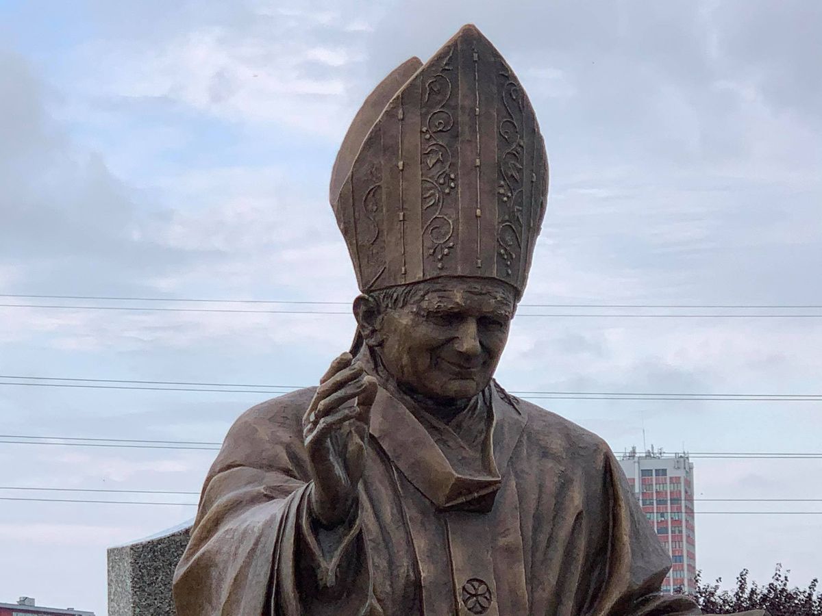 Nowy pomnik Jana Pawła II w Rzeszowie. Koszt: 400 tys. zł