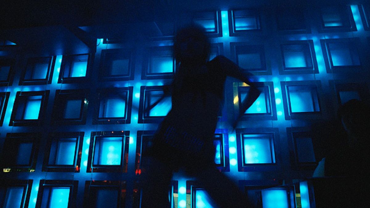 Policjanci należeli do gangu który prowadził club go-go