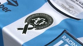Herb Chapecoense na koszulkach argentyńskiego Racingu