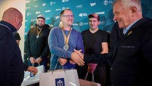 Paweł Turczynowicz zwycięzcą Wielkiego Finału eSailing 2025