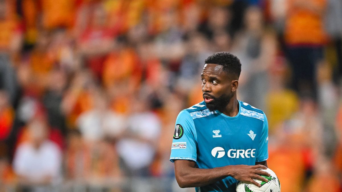Getty Images / Mateusz Slodkowski - UEFA/UEFA / Na zdjęciu: Cedric Bakambu.