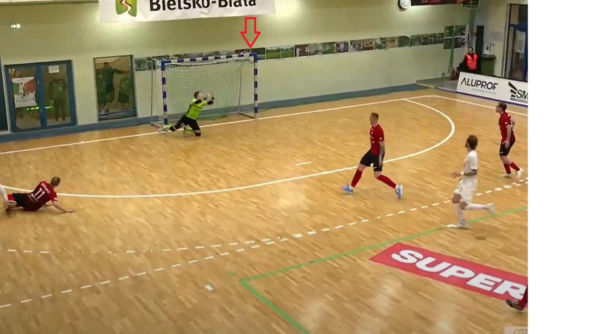 Zdjęcie okładkowe artykułu: YouTube / Futsal Ekstraklasa TV / Artur Popławski zdobył pięknego gola dla Rekordu