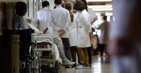 W Szpitalu Bródnowskim nie ma przypadków koronawirusa. Wracają zabiegi i operacje