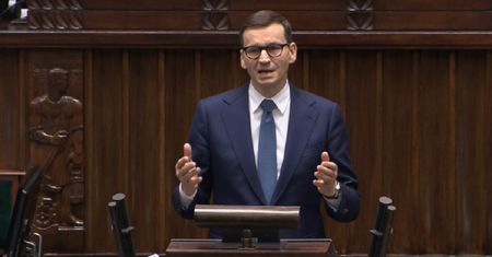 Konflikt Rosja - Ukraina. Morawiecki w Sejmie o Orbanie