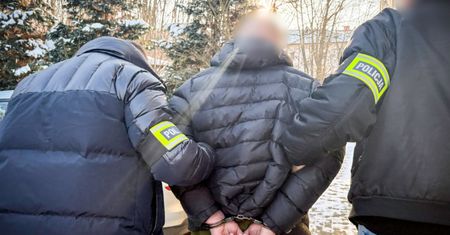 Okradał jedną Żabkę za drugą. Miał terroryzować pracowników nożem