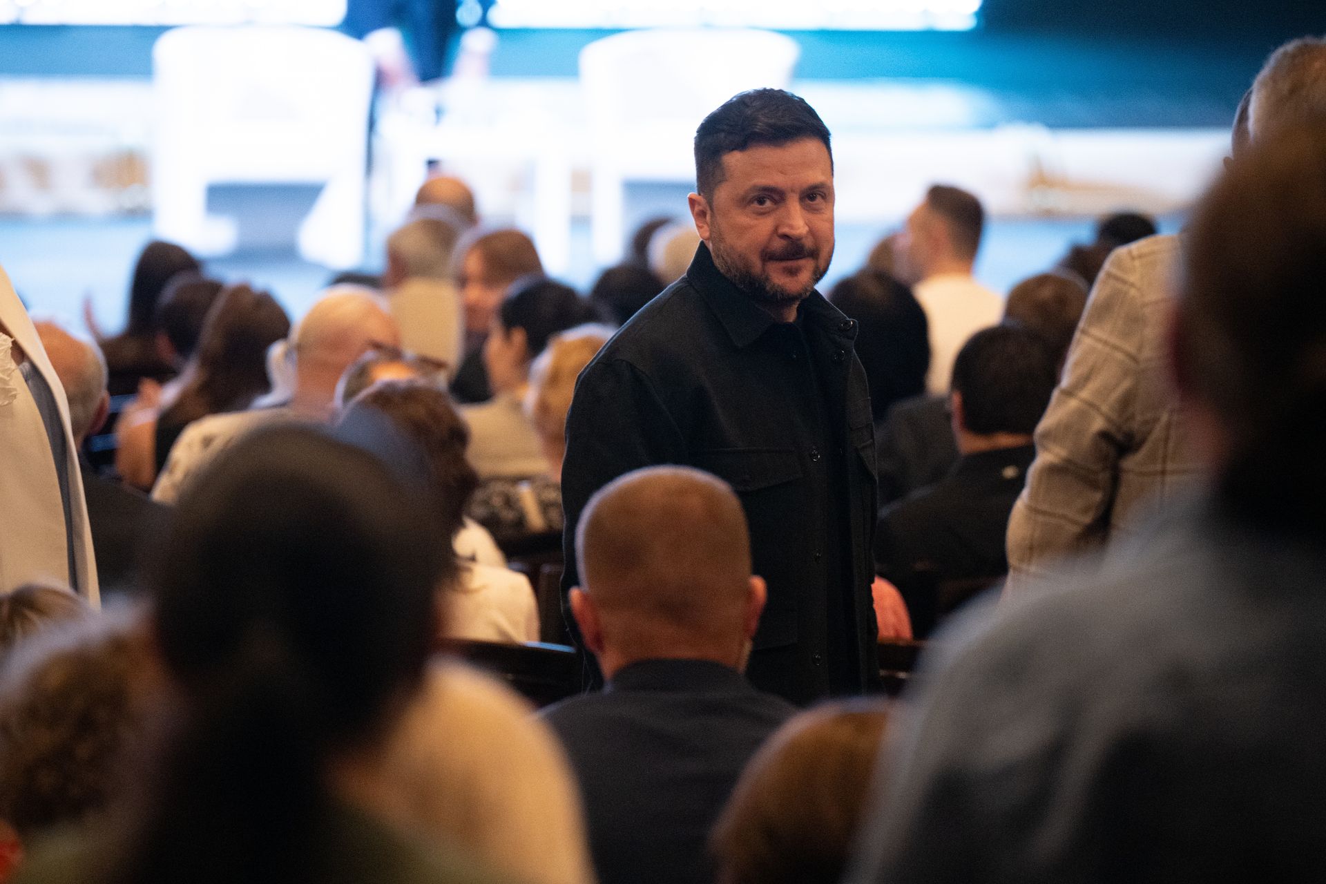 "Zima nie będzie łatwa". Zełenski ostrzega Rosjan