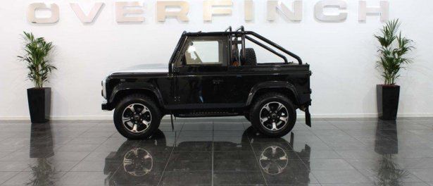 Overfinch Land Rover Defender 90 SVX - luksusowe wnętrze surowej terenówki