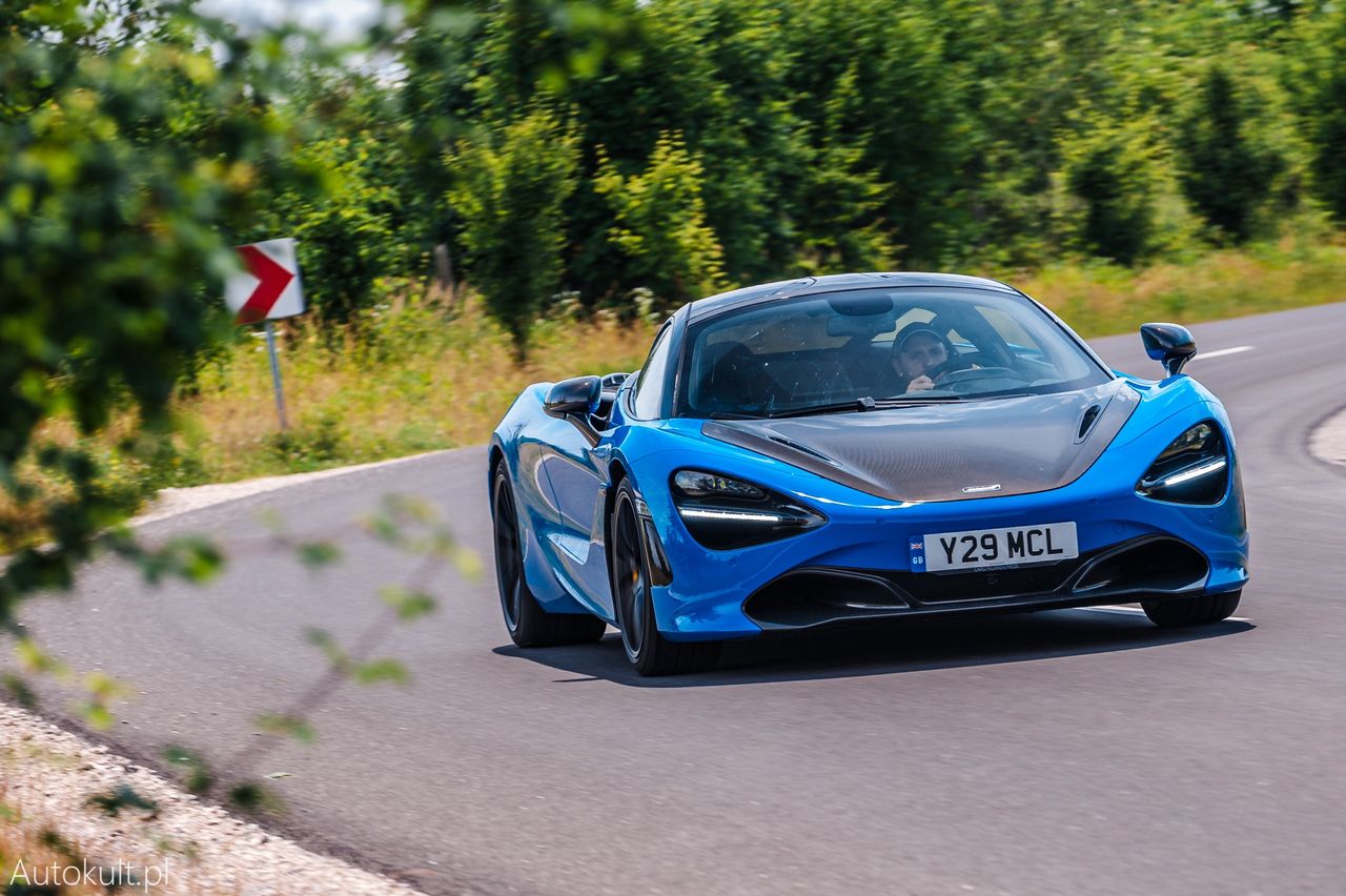 McLaren 720S (2022)