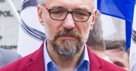 Szef KOD-u pod silnym ostrzałem. W sieci zawrzało