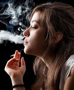 Muszą pracować dłużej lub obniżą im pensje. A wszystko przez papierosy