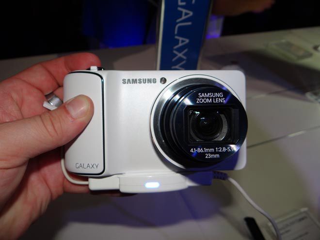 Samsung Galaxy Camera 