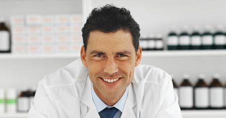 Zarobki farmaceutów sięgają nawet 20 tys. zł