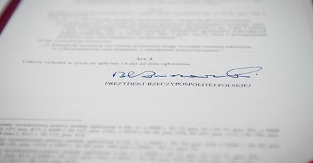 E-Polska miała być za 3 miesiące, będzie za 2 lata