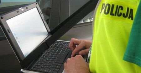 Policja wybierze operatora do świadczenia usług transmisji danych