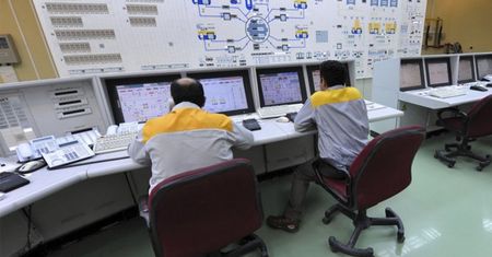 Potężny wirus napisany w nieznanym języku programowania