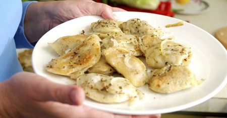 Oto jak emigranci zarabiają na ojczystych markach