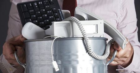 Polacy rezygnują ze stacjonarnych komputerów i telefonów
