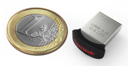 Miniaturowy pendrive SanDisk