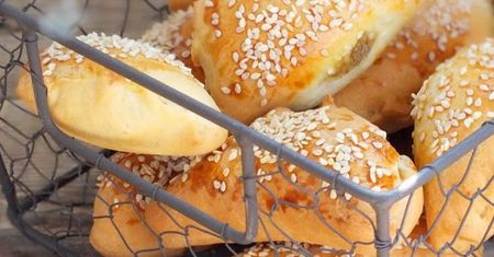 Pieczone pierogi z soczewicą