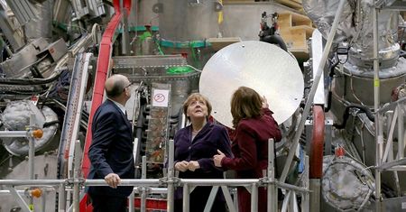 Merkel uruchomiła wytwarzanie plazmy wodorowej w największym stellaratorze