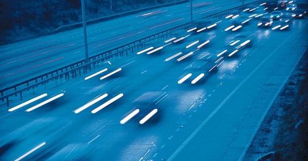 Polscy pracownicy tracą na dojazdy 90 mln godzin!