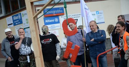 Protest frankowiczów w Warszawie. "Czujemy się bezradni'