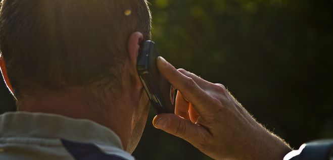 Oferował pracę przy teledysku, a okradał z telefonów