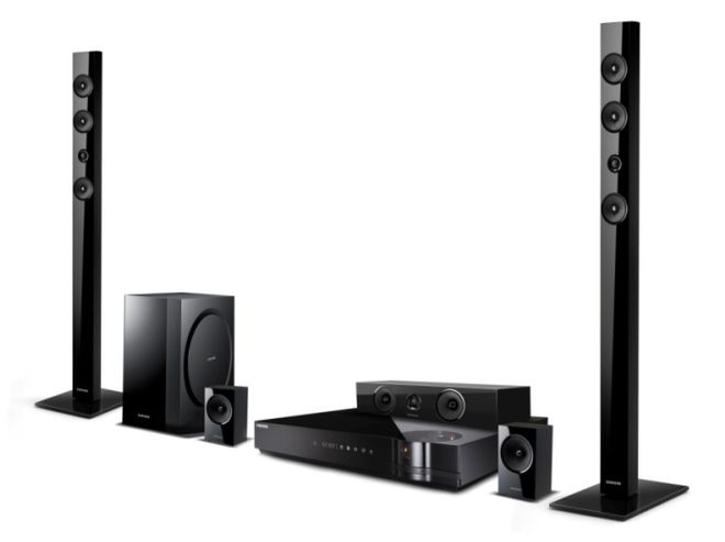 CES 2012: Surround Soundbar i nowe zestawy kina domowego od Samsunga