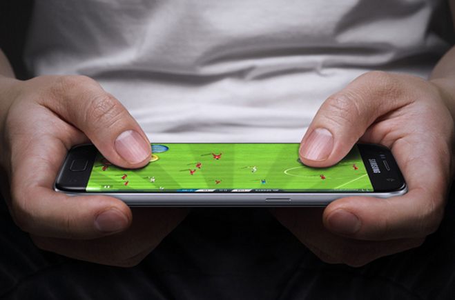 Najlepsze piłkarskie gry na smartfony