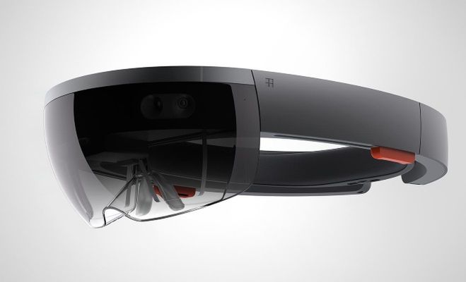 HoloLens lecą na ISS