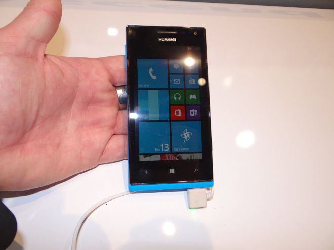 CES 2013: smartfon Huawei z Windows - W1, pierwsze wrażenia