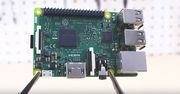 Raspberry Pi 3 oficjalnie - malutki komputer z lepszymi parametrami