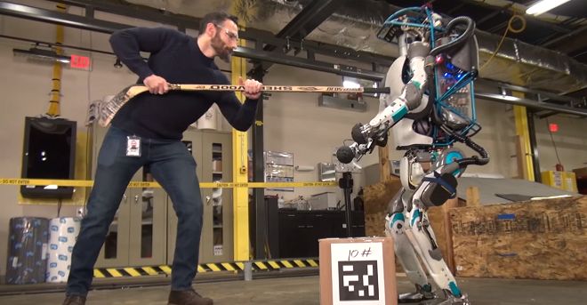 Alphabet odpuszcza sobie budowanie robotów i sprzedaje Boston Dynamics