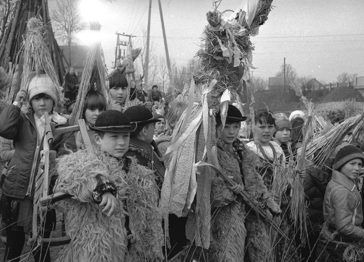 Tradycja topienia Marzanny. Sprawdź, co o niej wiesz, odkrywając 16 haseł