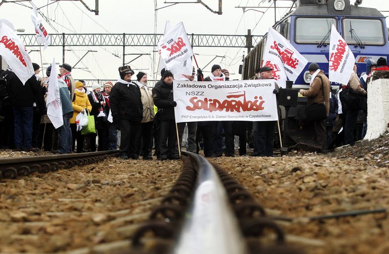 Przewozy Regionalne staną? Związkowcy grożą strajkiem i blokadą na kolei