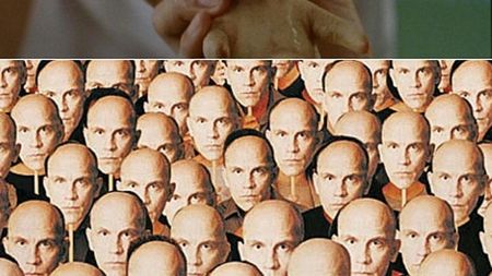 Surrealizm, ekstrawagancja, czyste szaleństwo