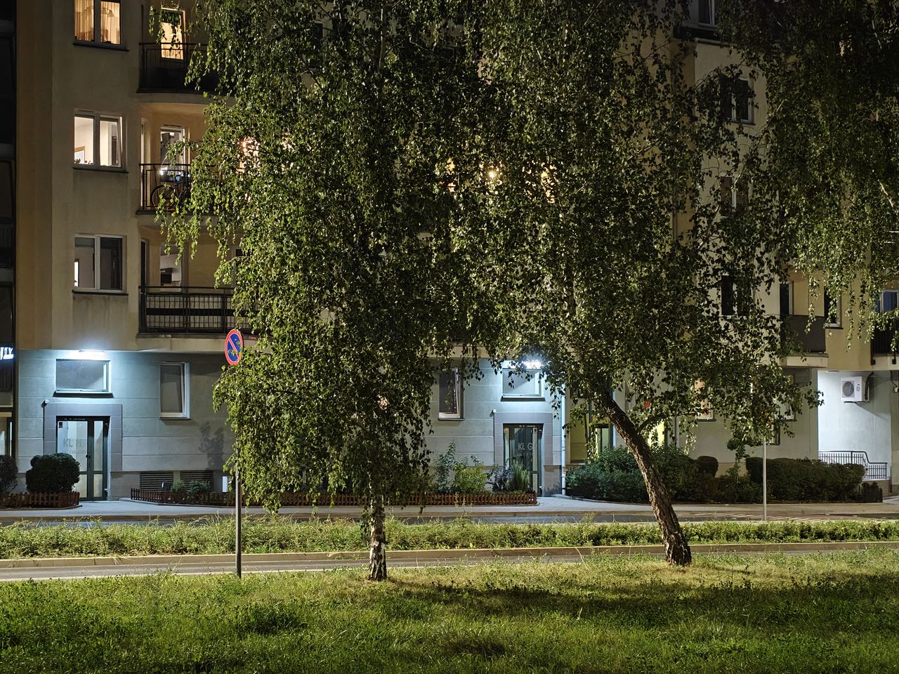 Zdjęcia nocne z OPPO Reno 16 5G.